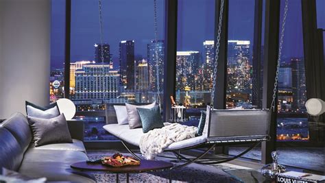 THE $25,000 PER NIGHT LAS VEGAS HOTEL .